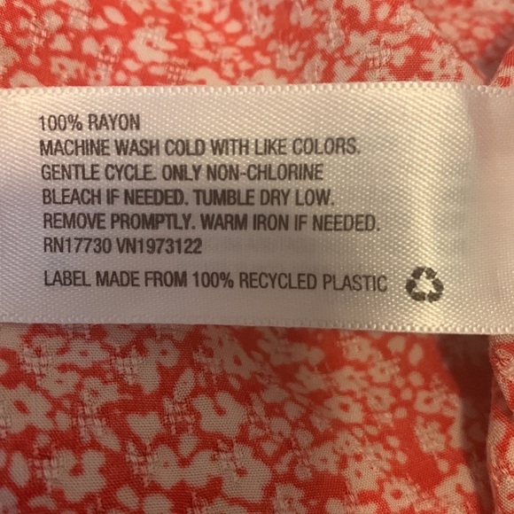 Knotted blouse - Picture 4 of 4